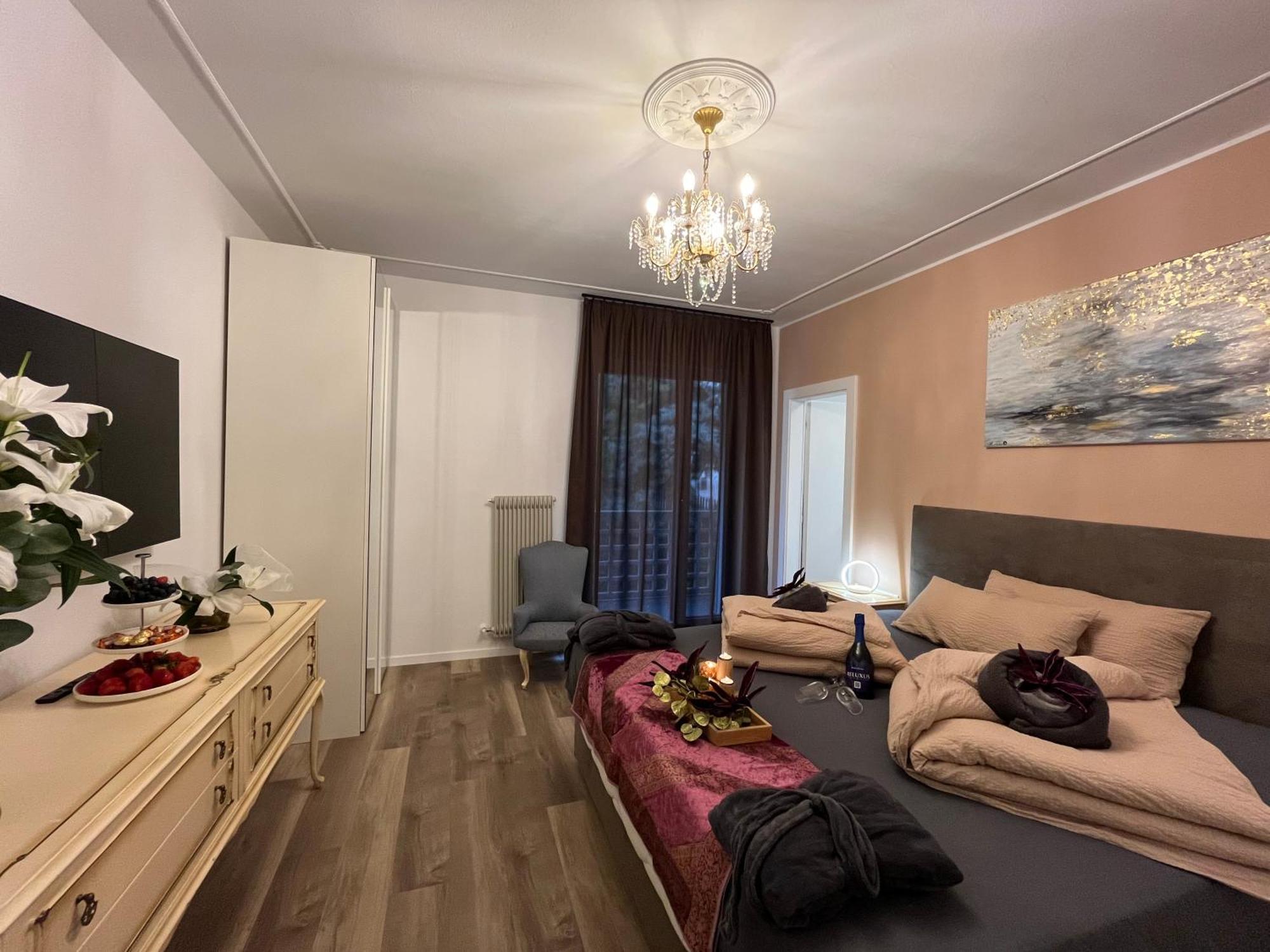 Guesthouse Le Palme Postal / Burgstall Kültér fotó